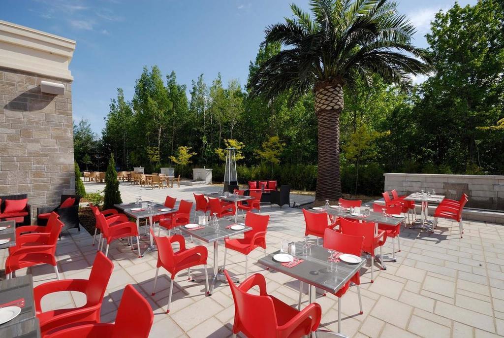 Imperia Hotel Et Suites Теребон Екстериор снимка