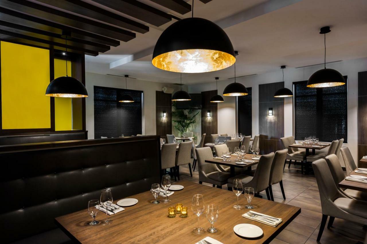 Imperia Hotel Et Suites Теребон Екстериор снимка
